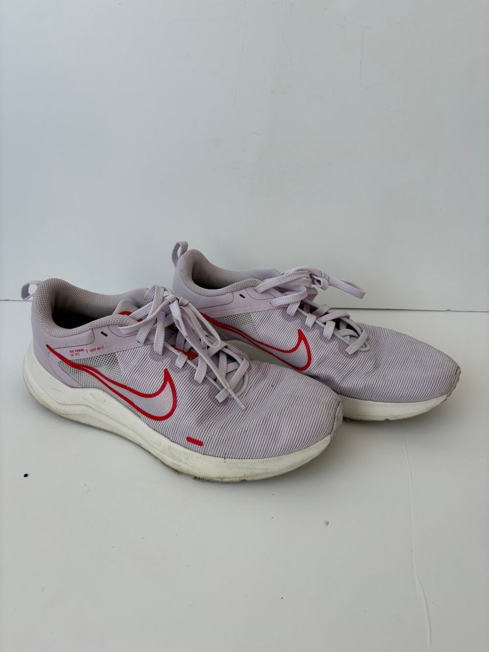 Nike Downshifter 12 Women’s 10 Barely Grape Light Crimson Running Shoes